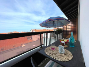 MODERNE T2 SUR LES TOITS - BIARRITZ BEAURIVAGE